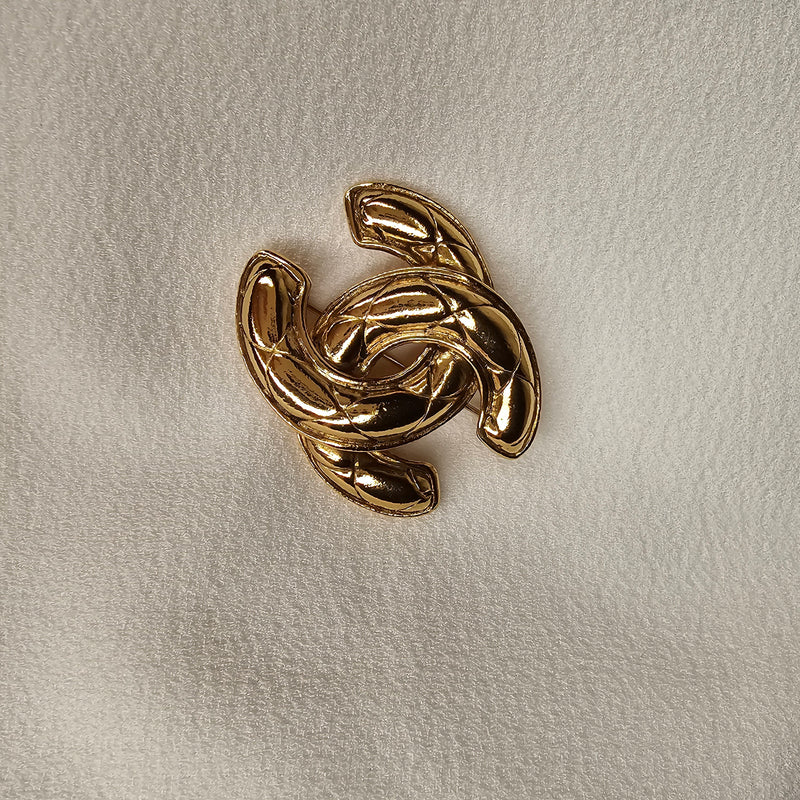 CHANEL Iconic Vintage Brooch