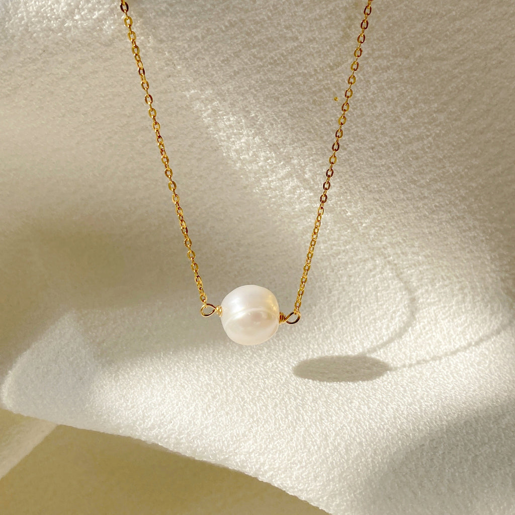 Gold necklace sale with one pearl