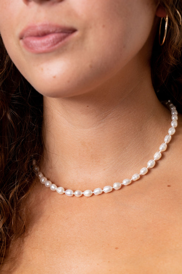 Pearl Necklace with Spring Ring Clasp